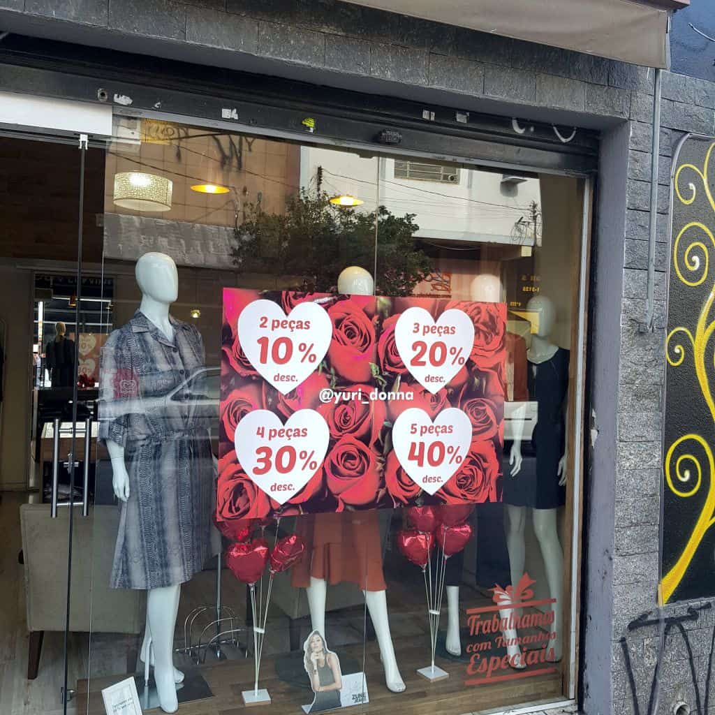 Adesivos para Vitrines e Lojas 3 adesivo para loja