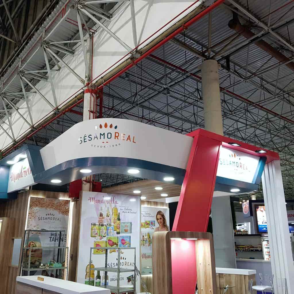 Adesivos para Stands 2 adesivo para stand sesamoreal viniartedesign